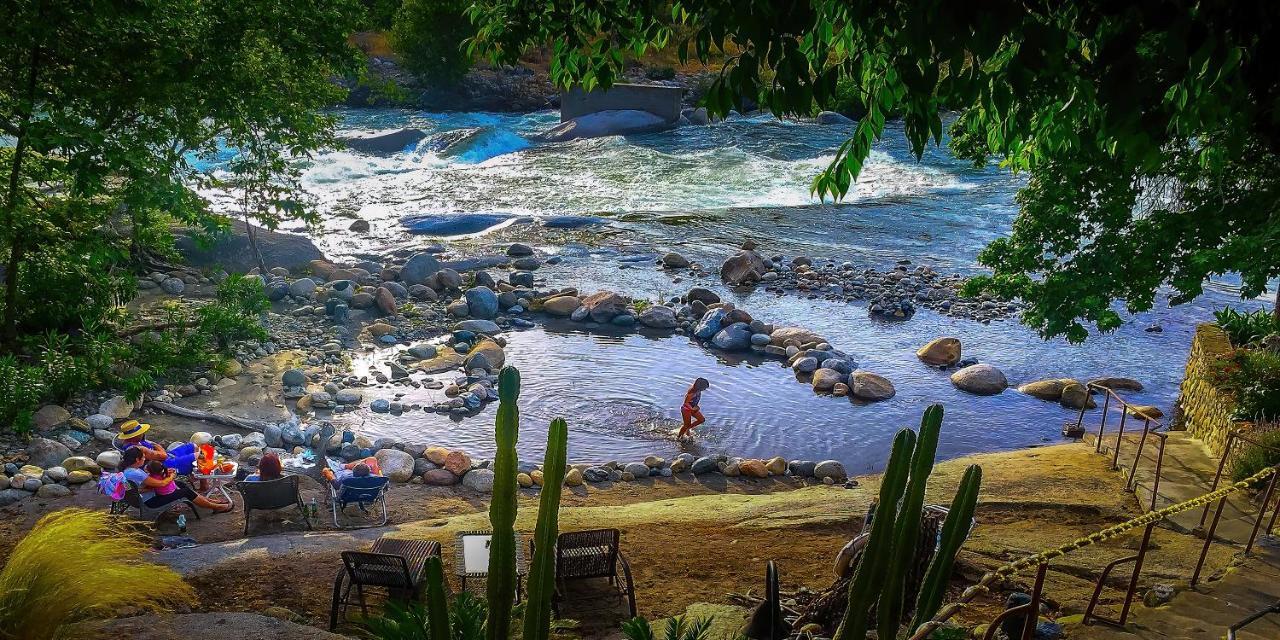 Birdwatch Cottage With River Beach Pass Three Rivers Exterior foto